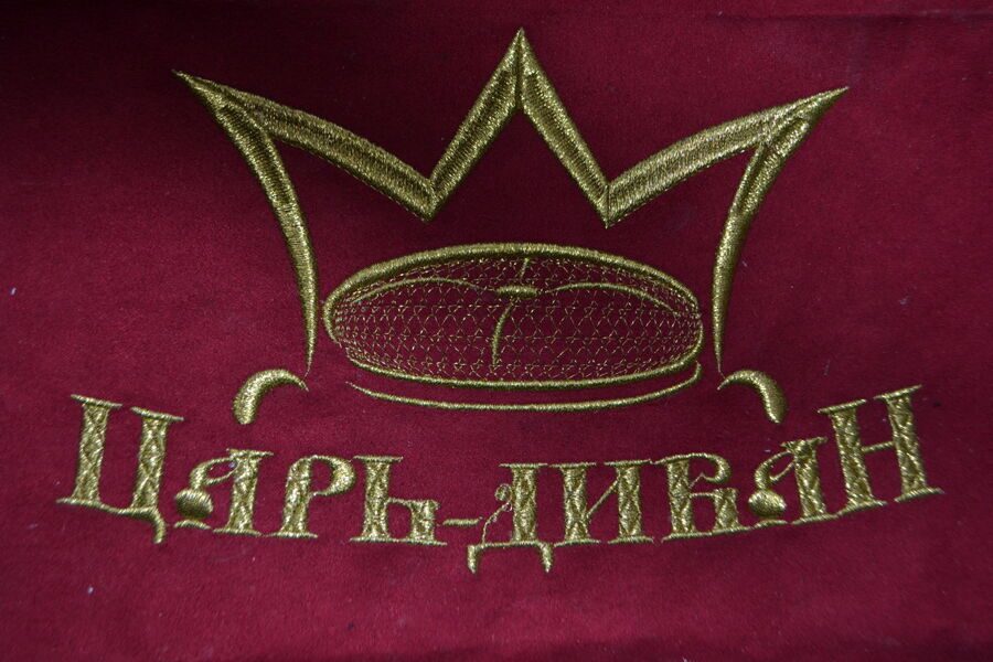 Вышивка логотипа в paraskevat.ruинбург-компьютерная и машинная вышивка